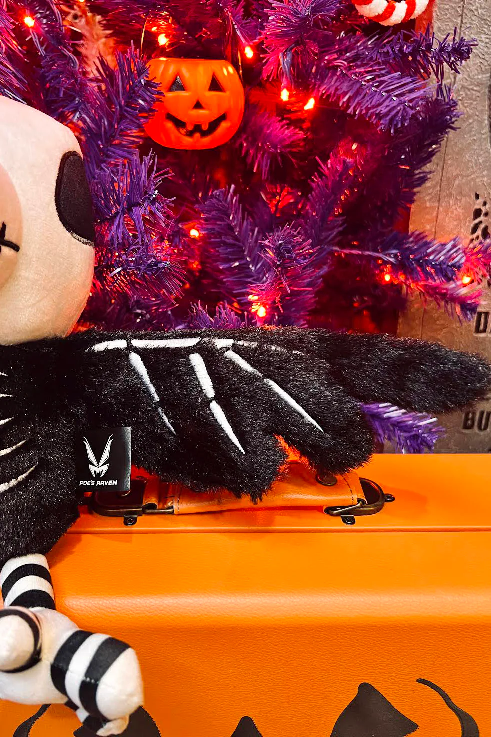 Poe's Raven Plush Toy - Image 5
