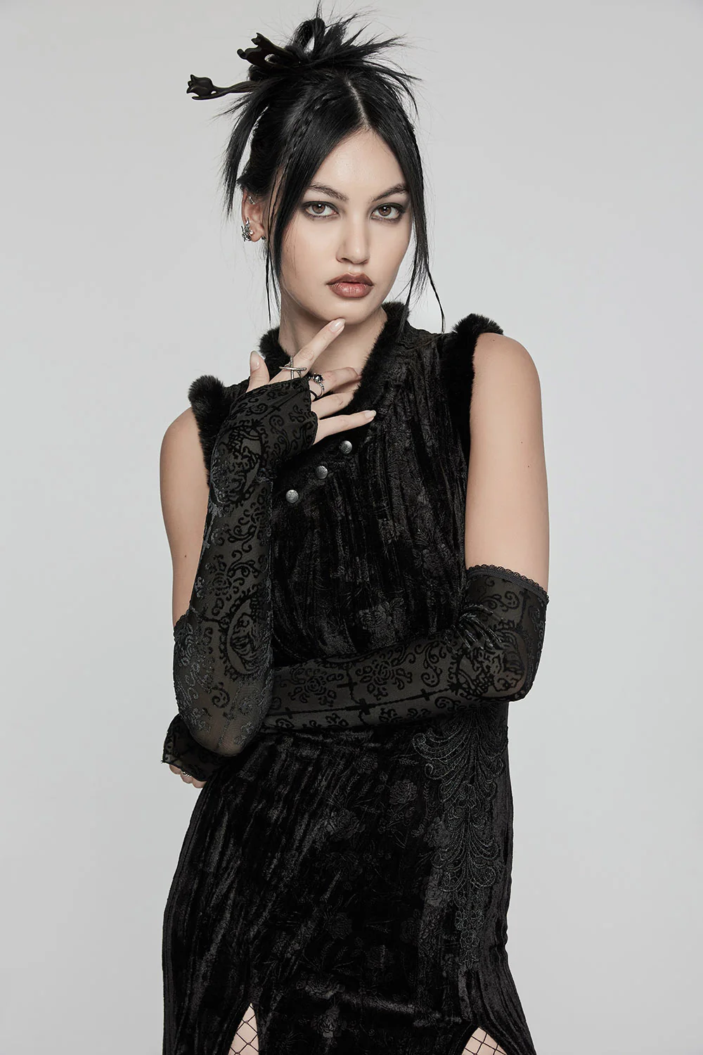 Sanctum Gothic Dress & Glove Set - Image 3