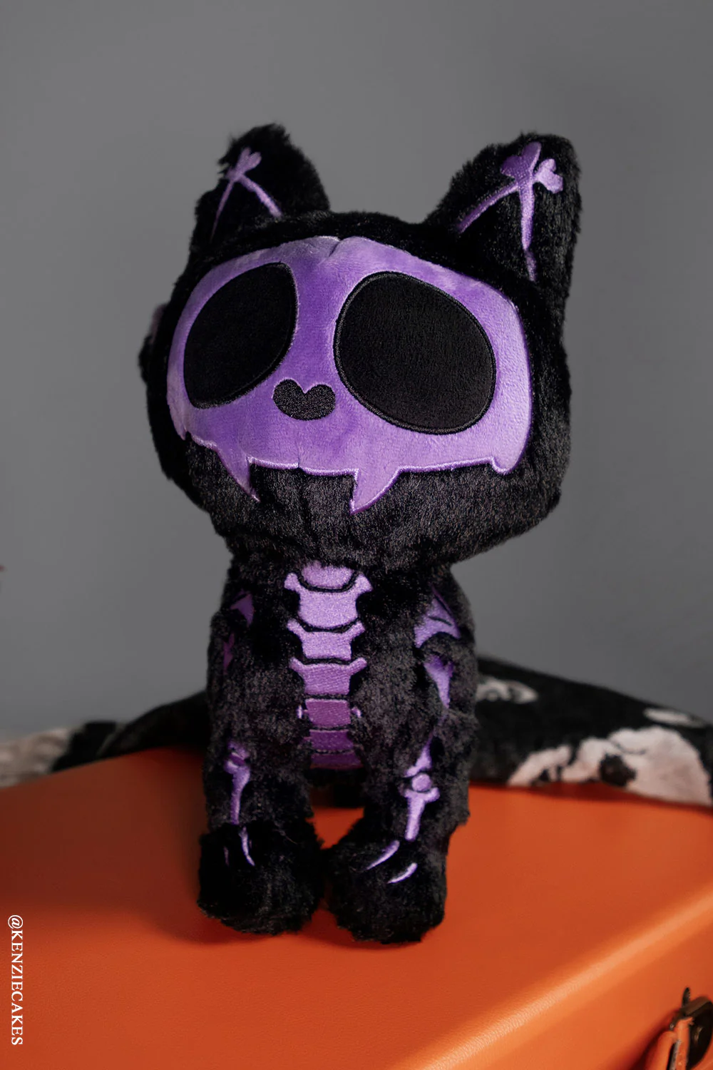 Skelekitty Plush Toy [Purple Bones Limited Edition] - Image 5