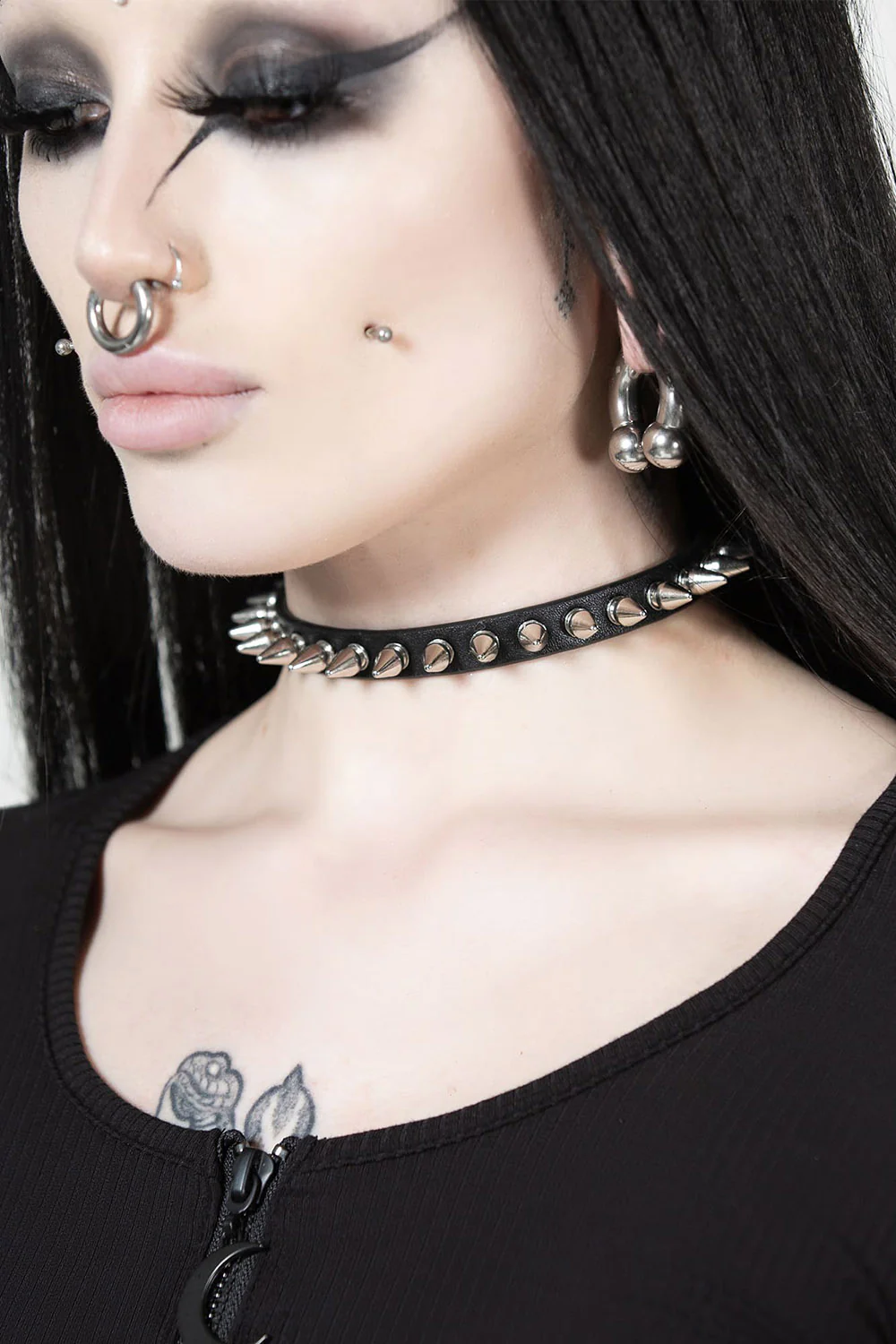 Spears Choker - Image 3