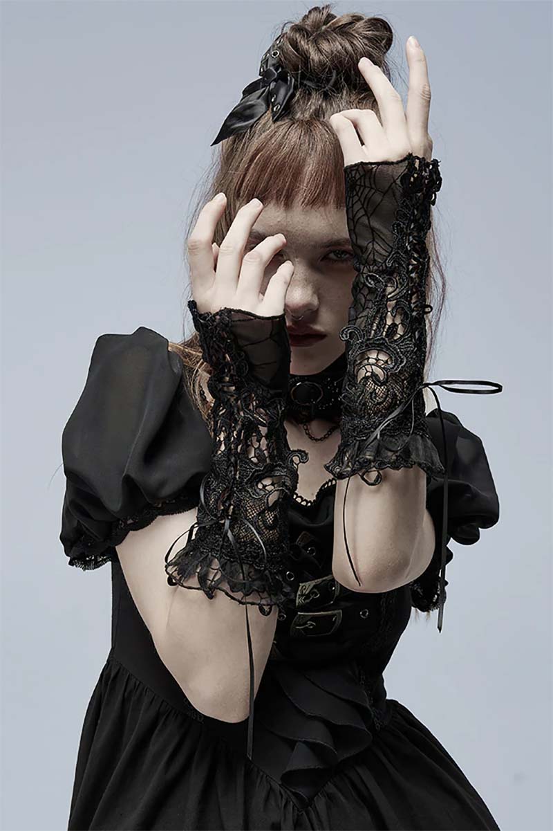 Spider Byte Goth Gloves - Image 2