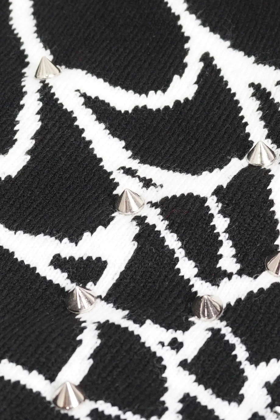 Spiked Spiderweb Beanie [BLACK/WHITE] - Image 10
