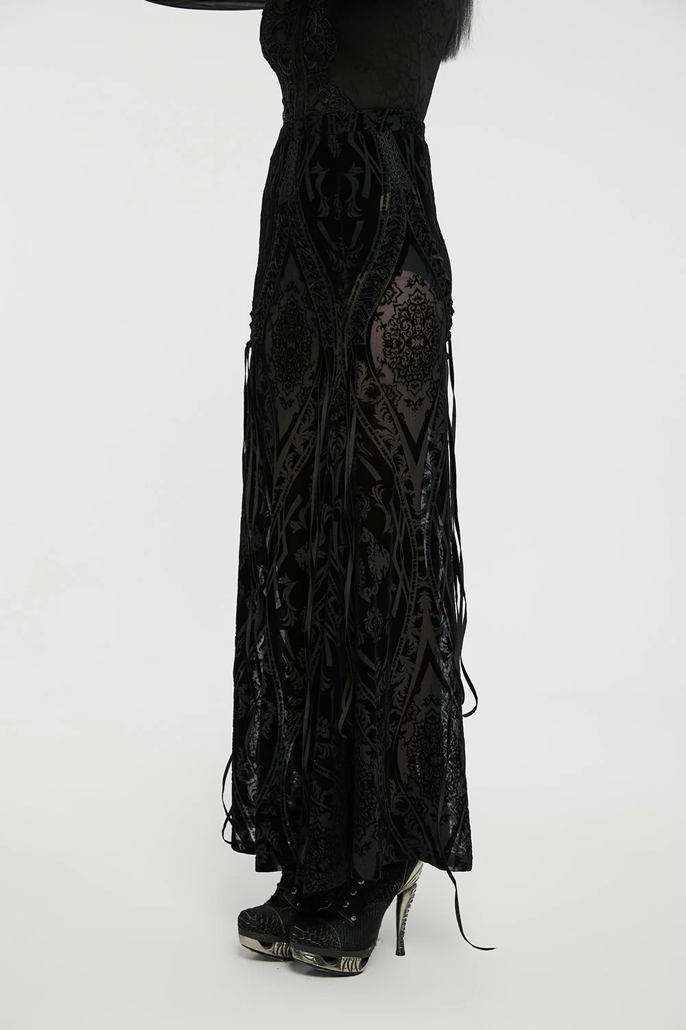 Trad Goth Maxi Mesh Skirt - Image 3