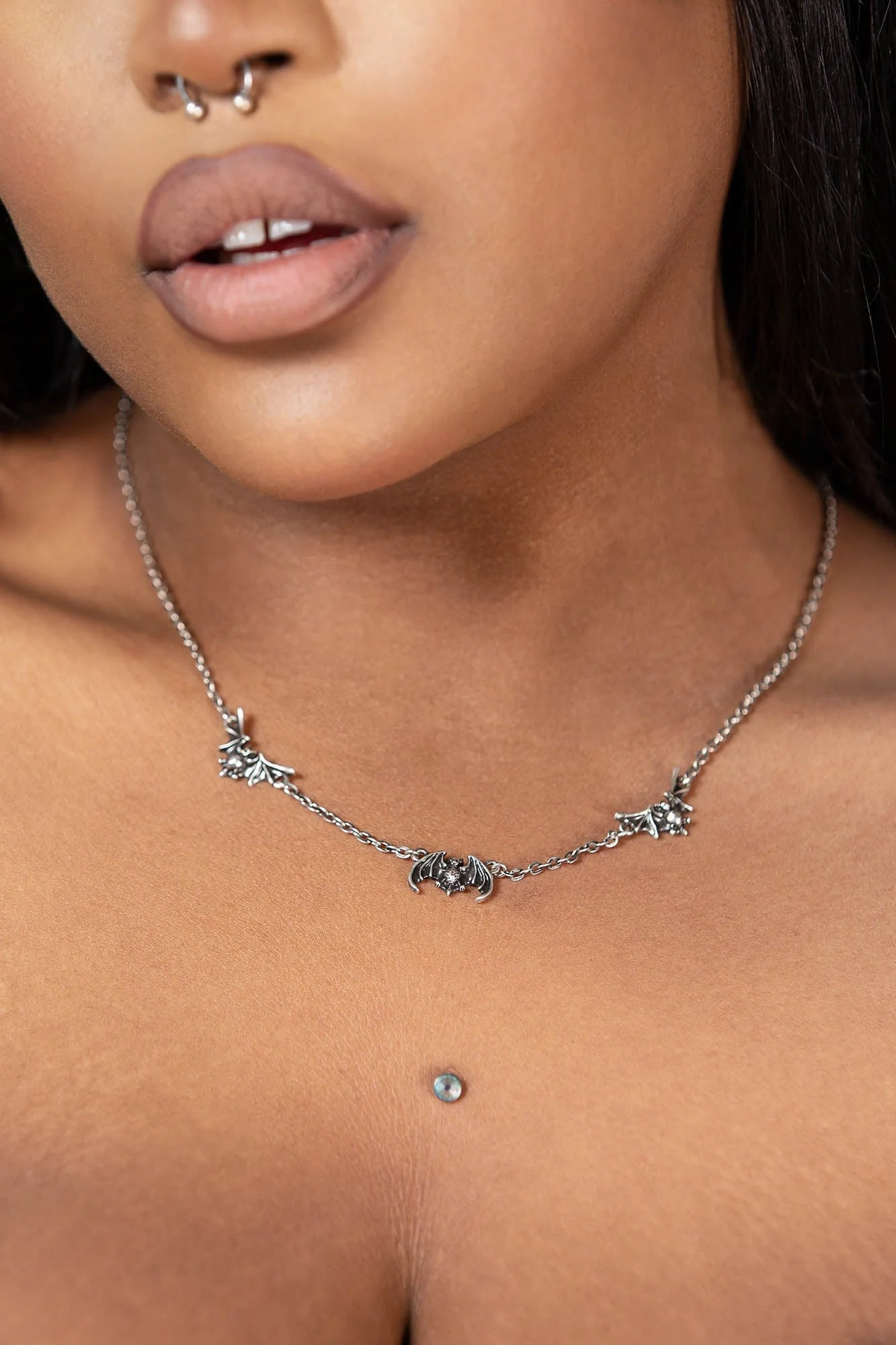 Vamp Bat Necklace [SILVER] - Image 2