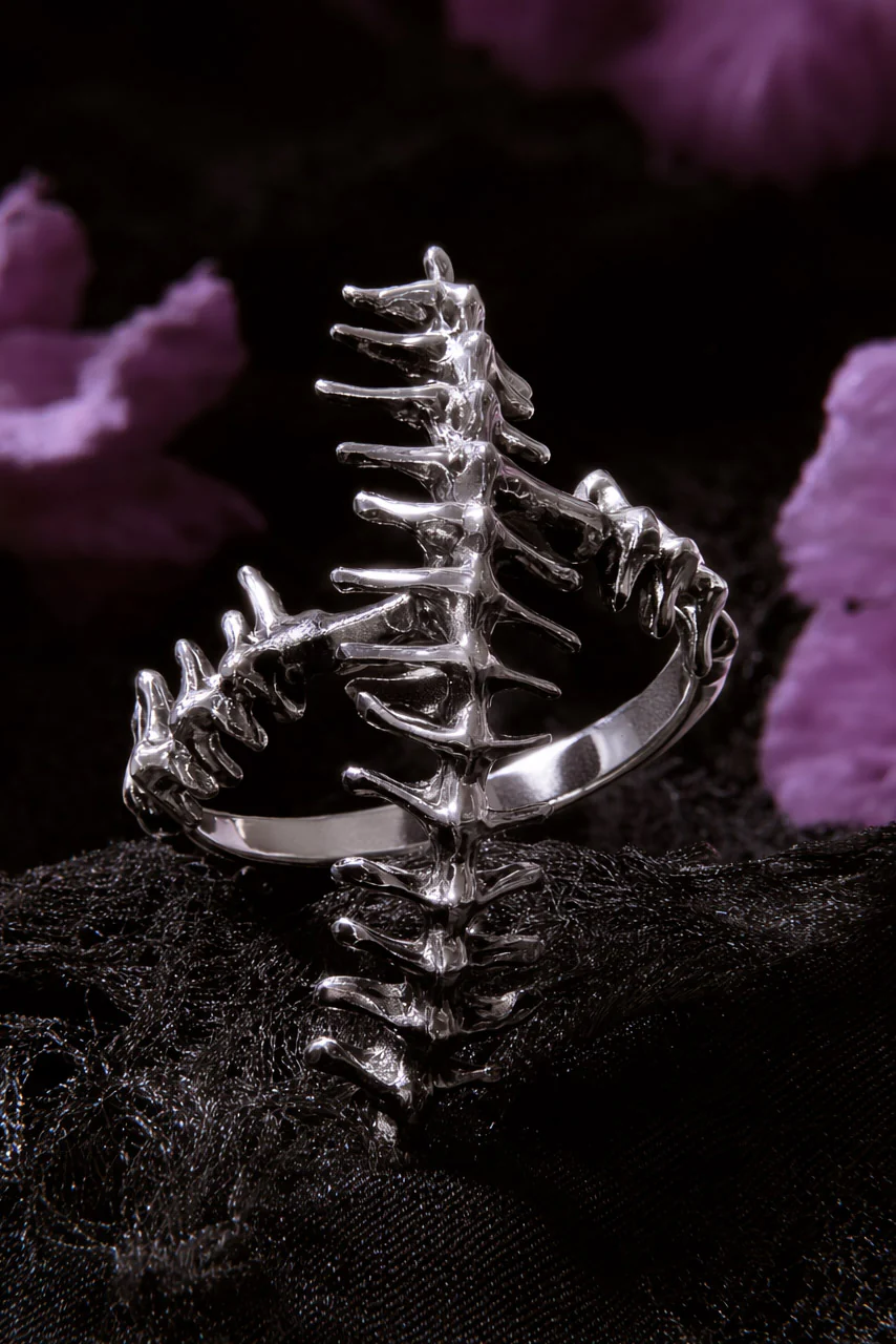 Vertebrae Ring