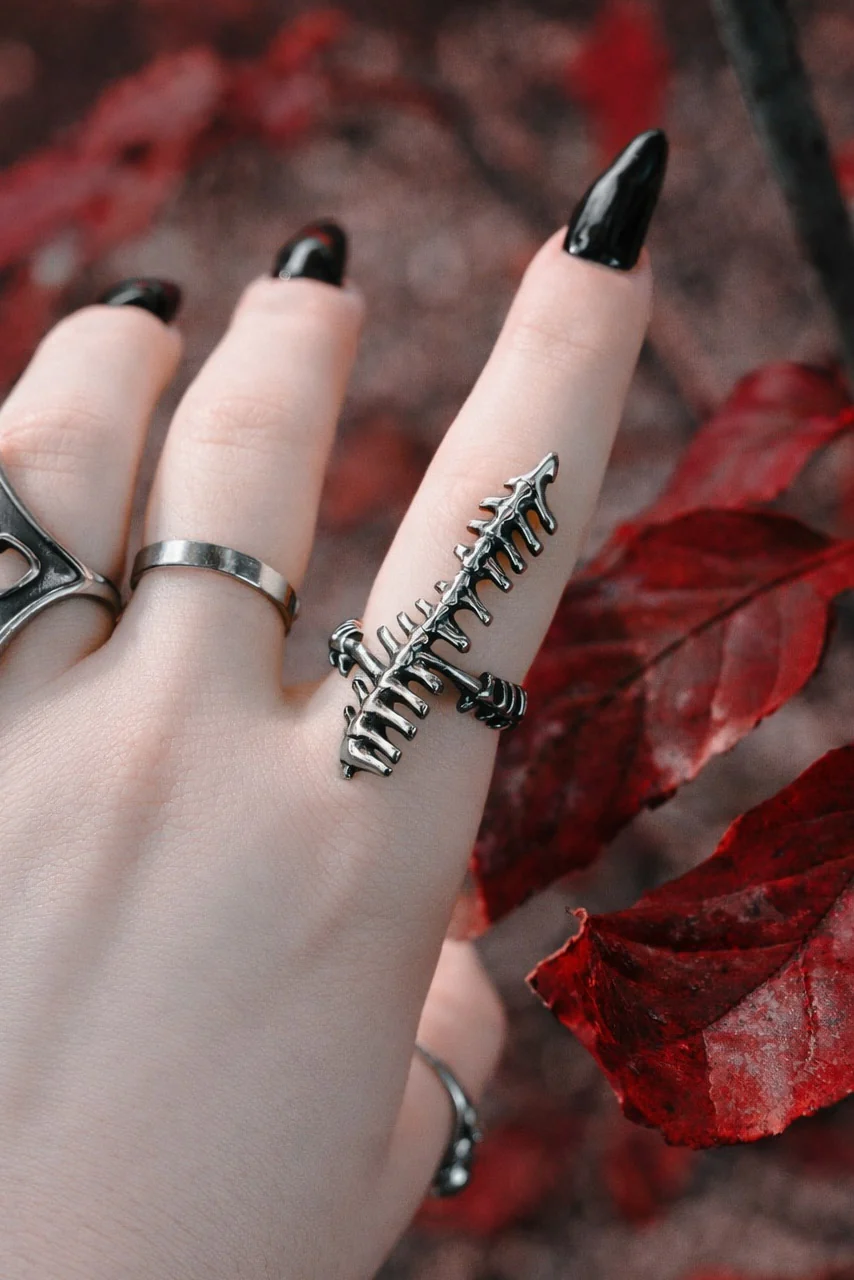 Vertebrae Ring - Image 2