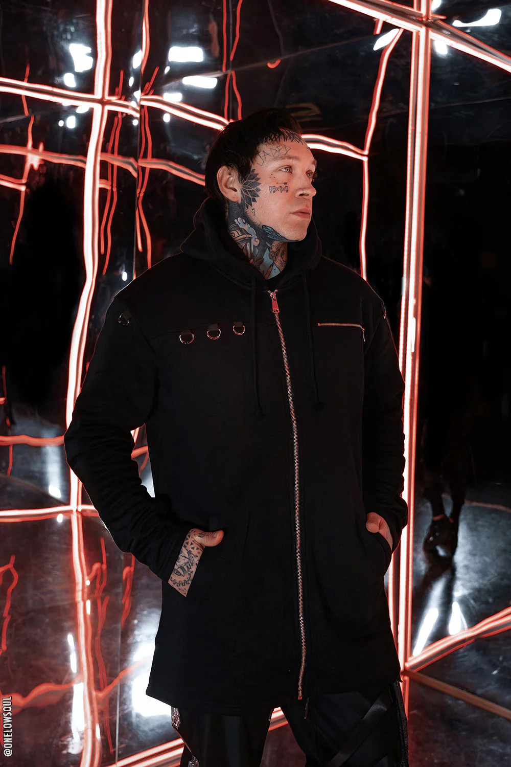 VF Ultramage Hoodie [Black] - Image 12