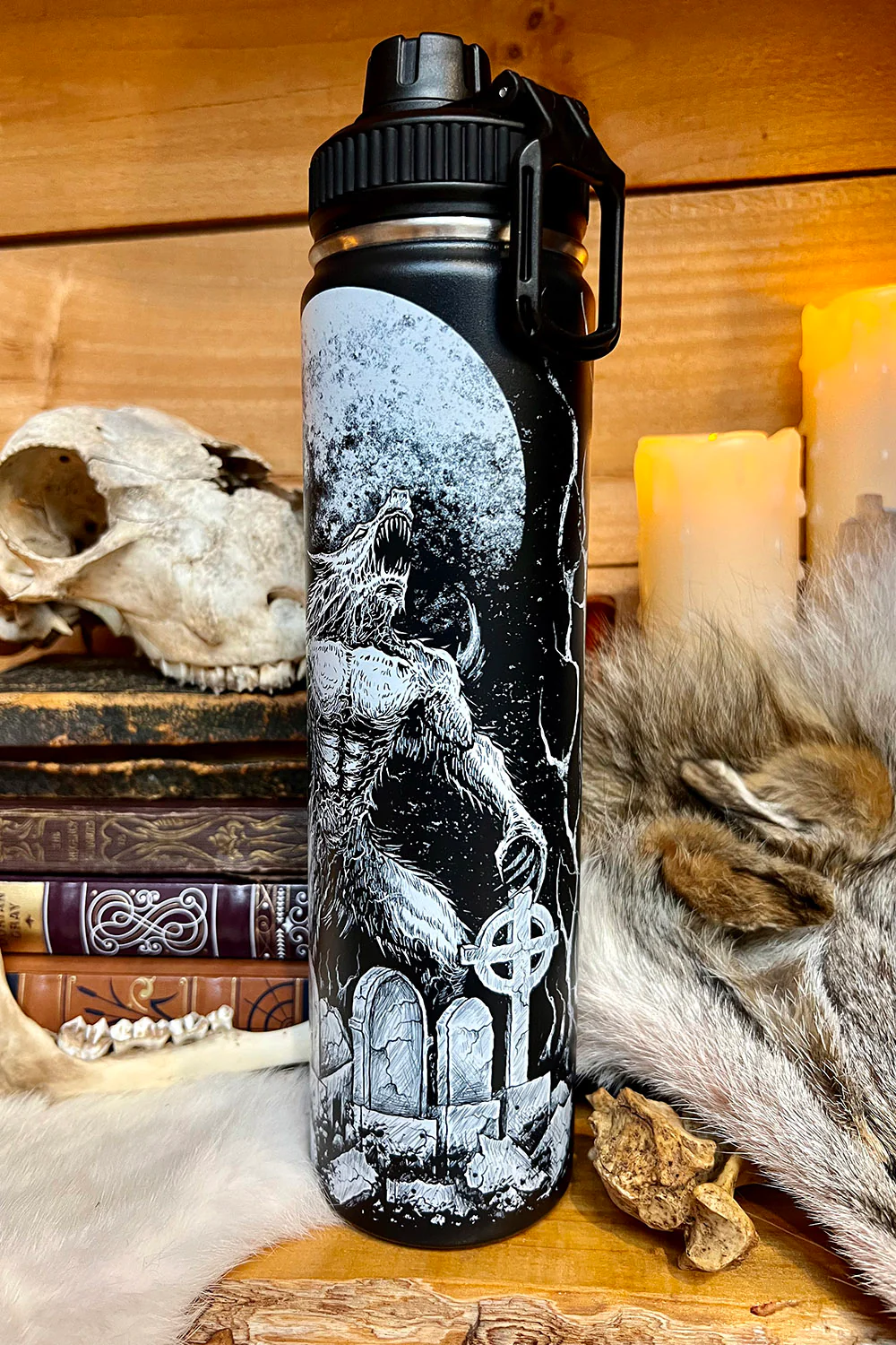 Werewolf 24 Oz Water Bottle Tumbler - Image 6