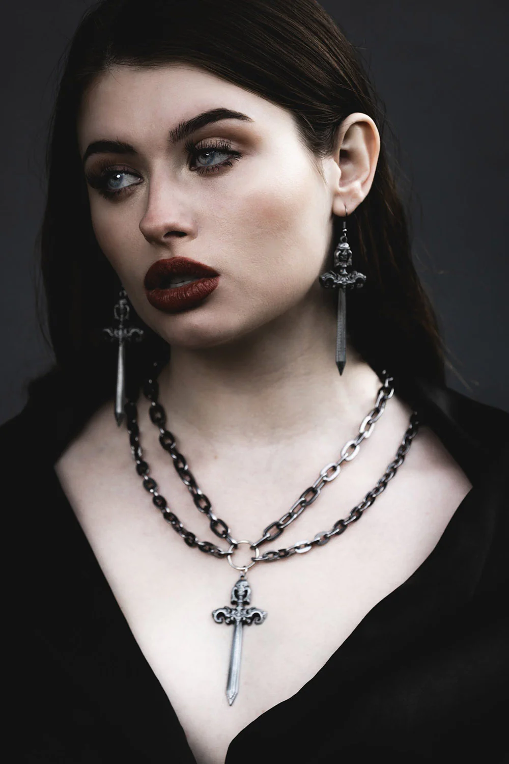 Woe Blade Necklace - Image 3