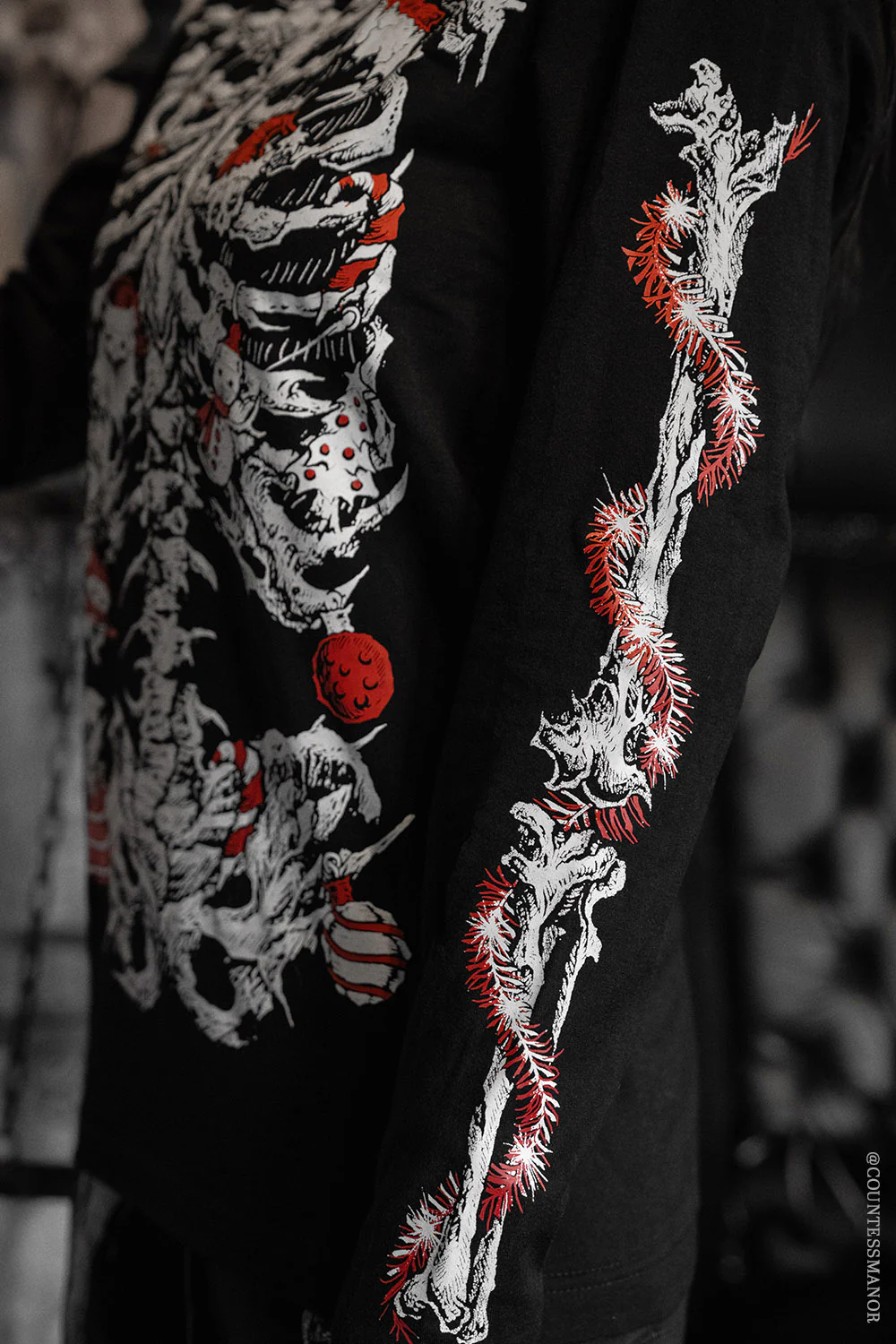 Xmas Skeleton T-shirt - Image 3